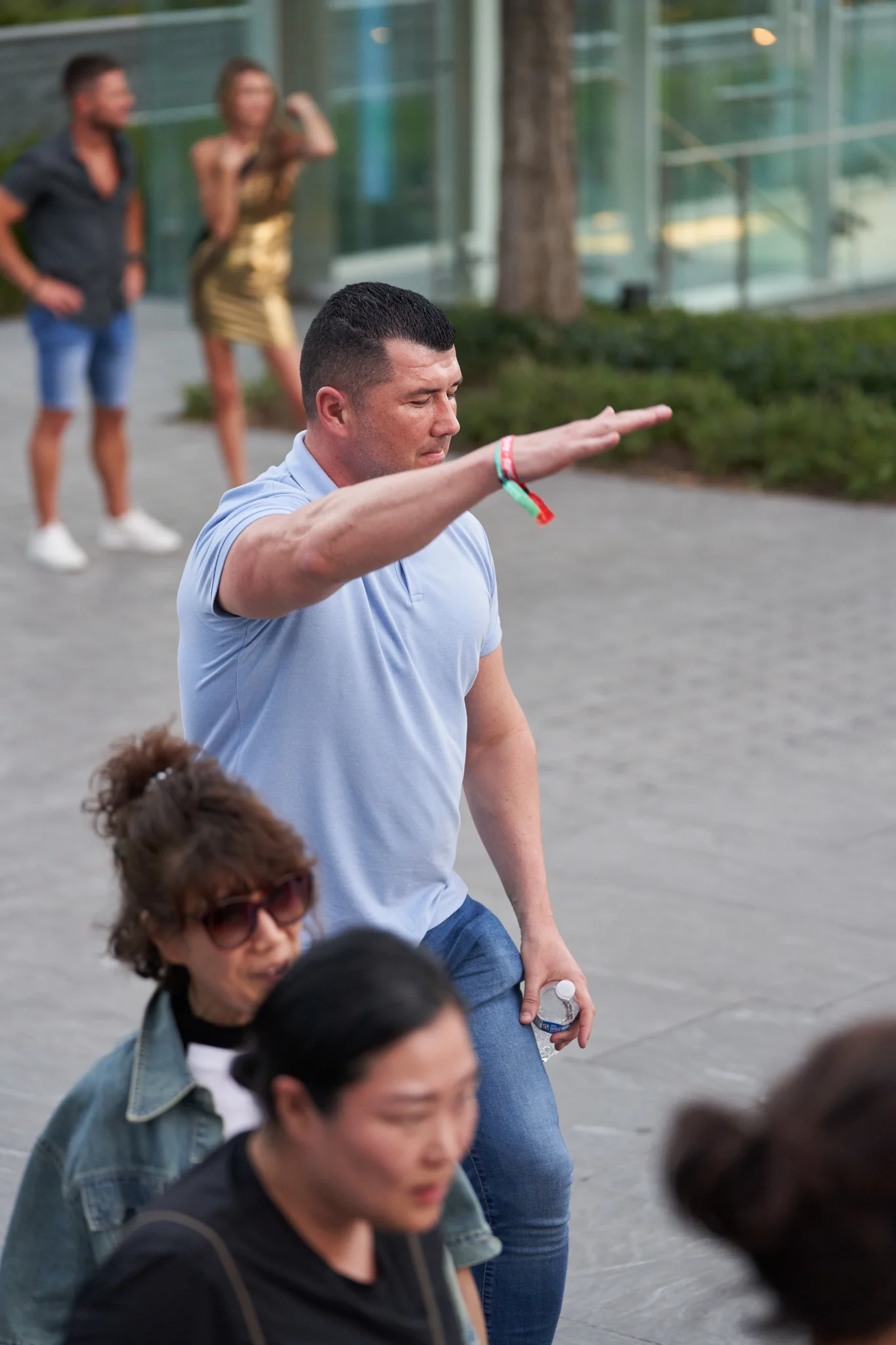 OTG230714813.jpg