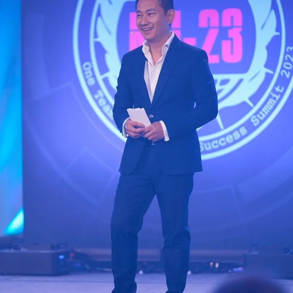 OTG230717334.jpg