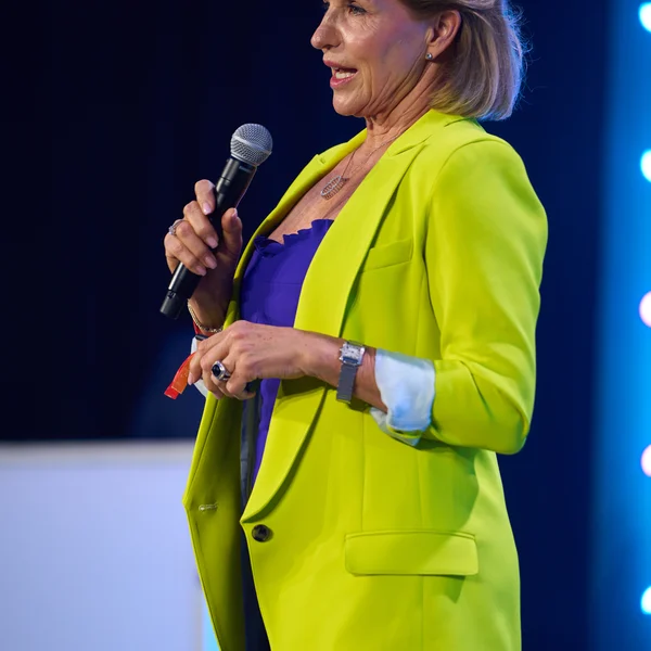 OTG230715140.jpg