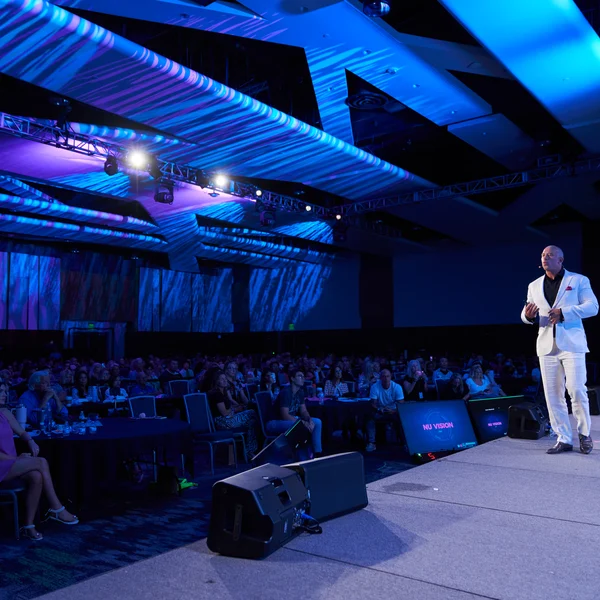 OTG230718593.jpg