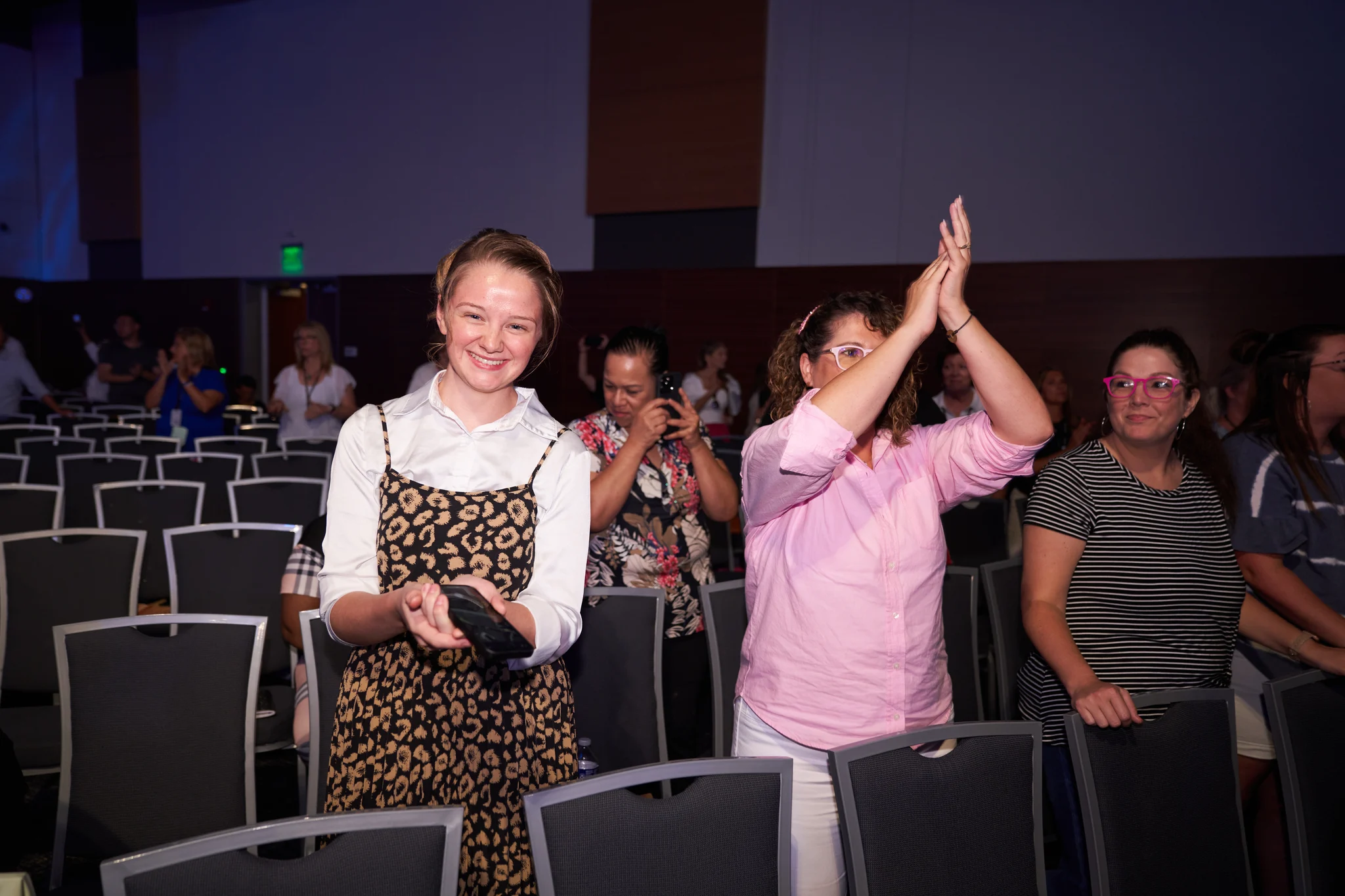 OTG230718176.jpg
