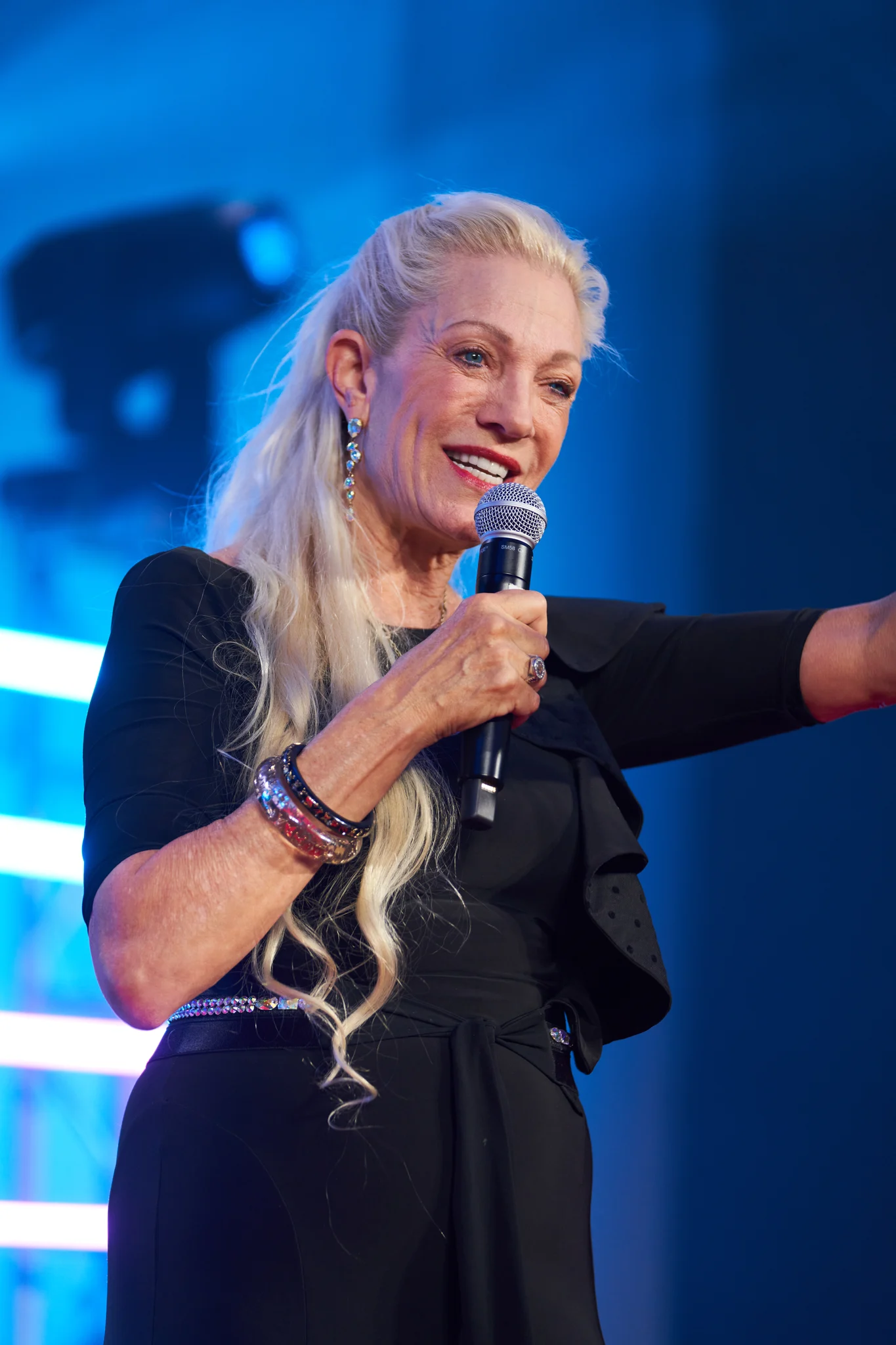 OTG230715936.jpg